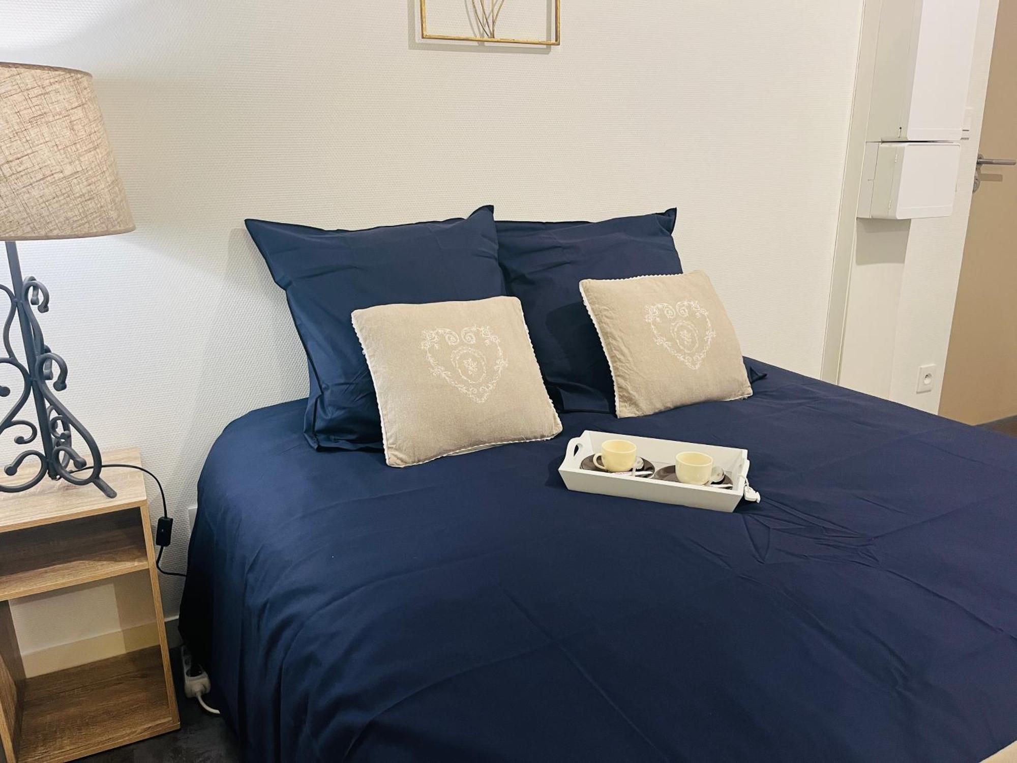 Le 2 - Grand Studio Caen Centre Port De Plaisance Экстерьер фото