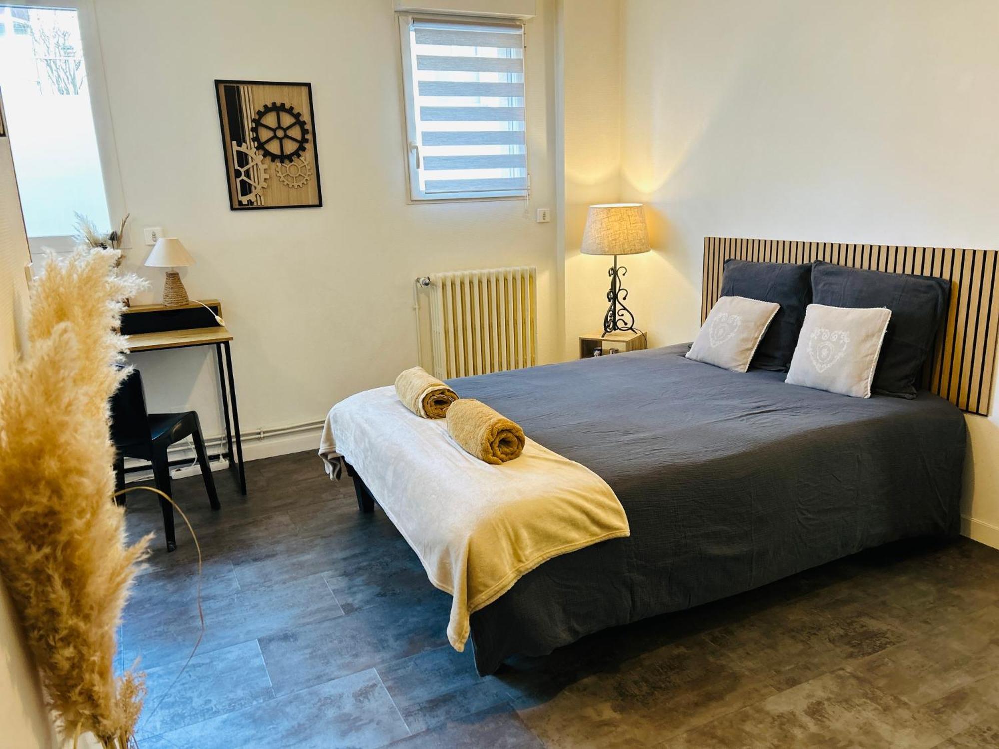 Le 2 - Grand Studio Caen Centre Port De Plaisance Экстерьер фото